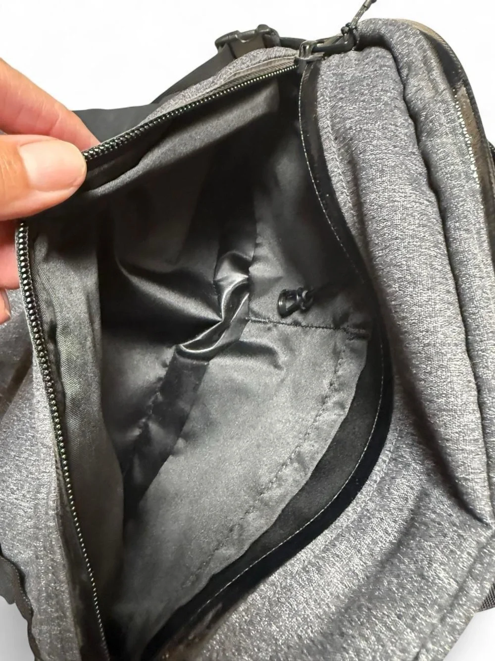 Lululemon Core Backpack 2.0 20L Heathered Black/Gray Backpack